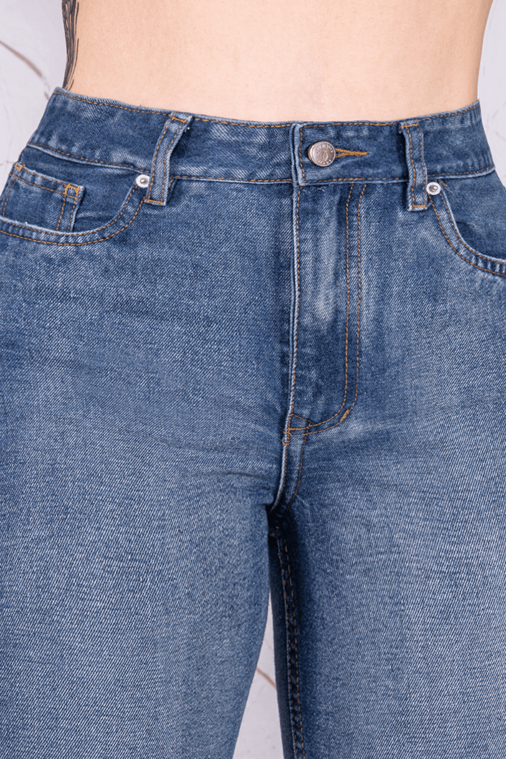 JEANS MON FIT 1 BOTON TIRO ALTO REF-7366
