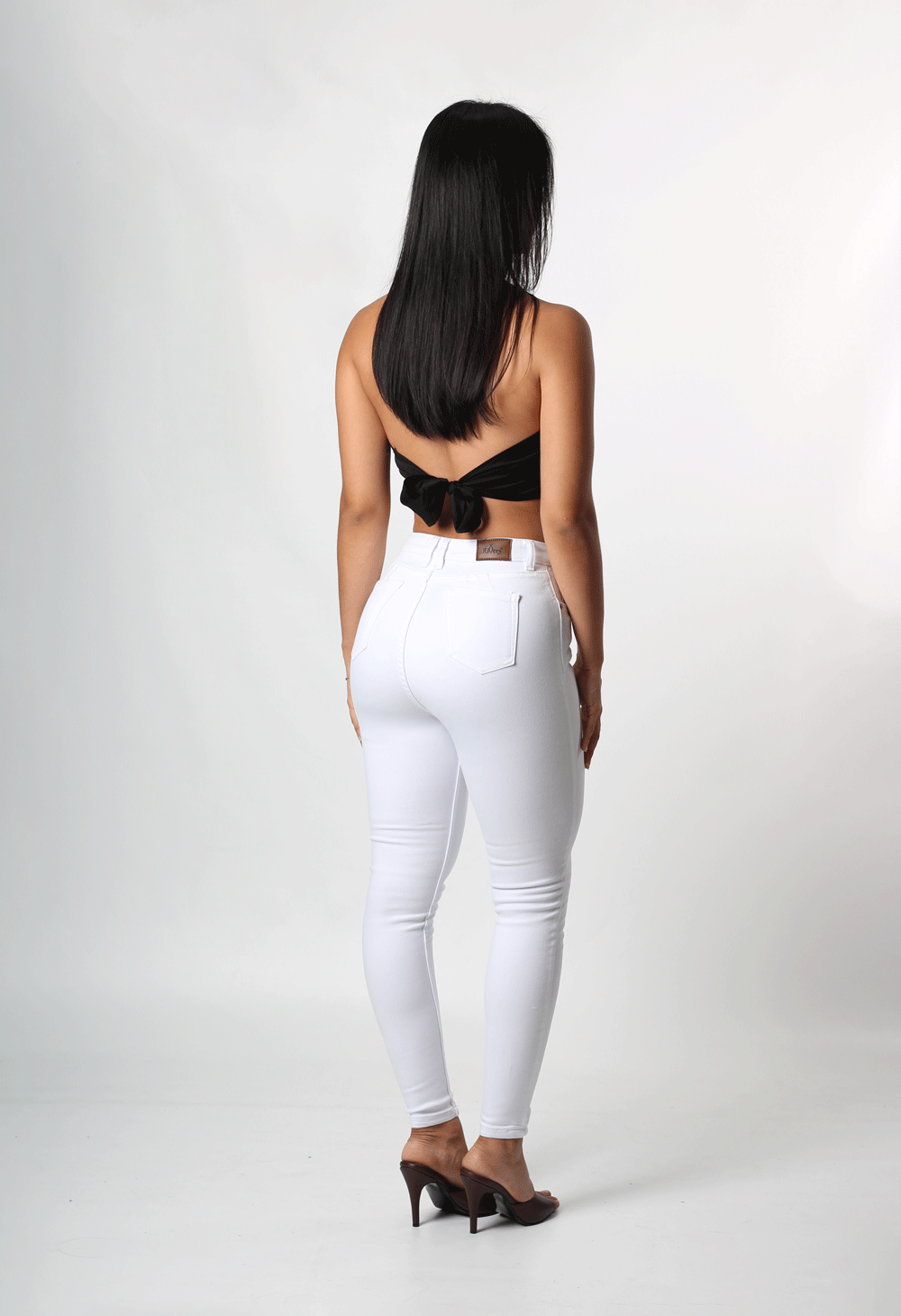 JEANS CLÁSICO SKINNY BLANCO 1 BOTON TIRO ALTO REF-2096