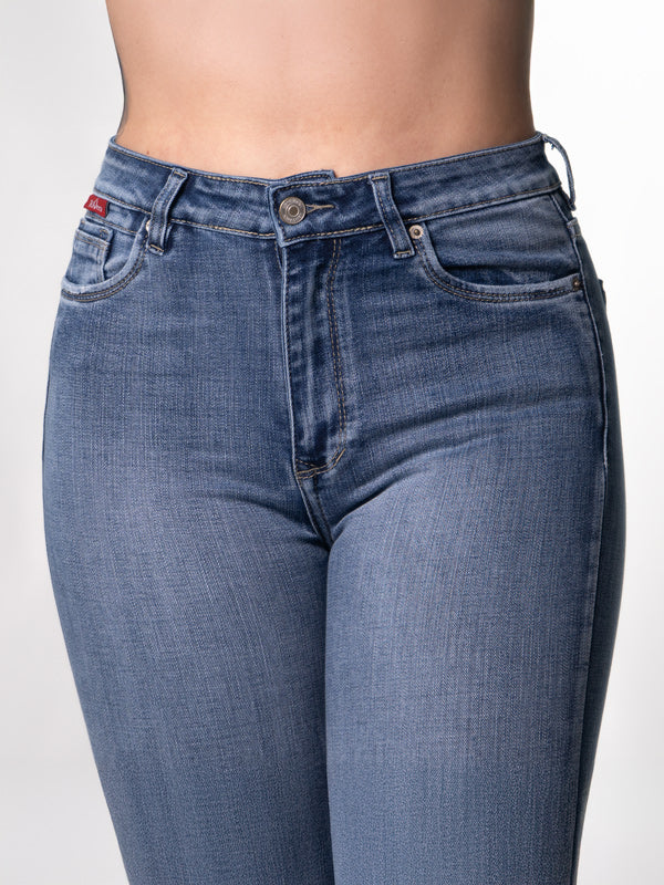 JEAN CLASICO CLARO FIJACION 1 BOTON TIRO ALTO REF-7407