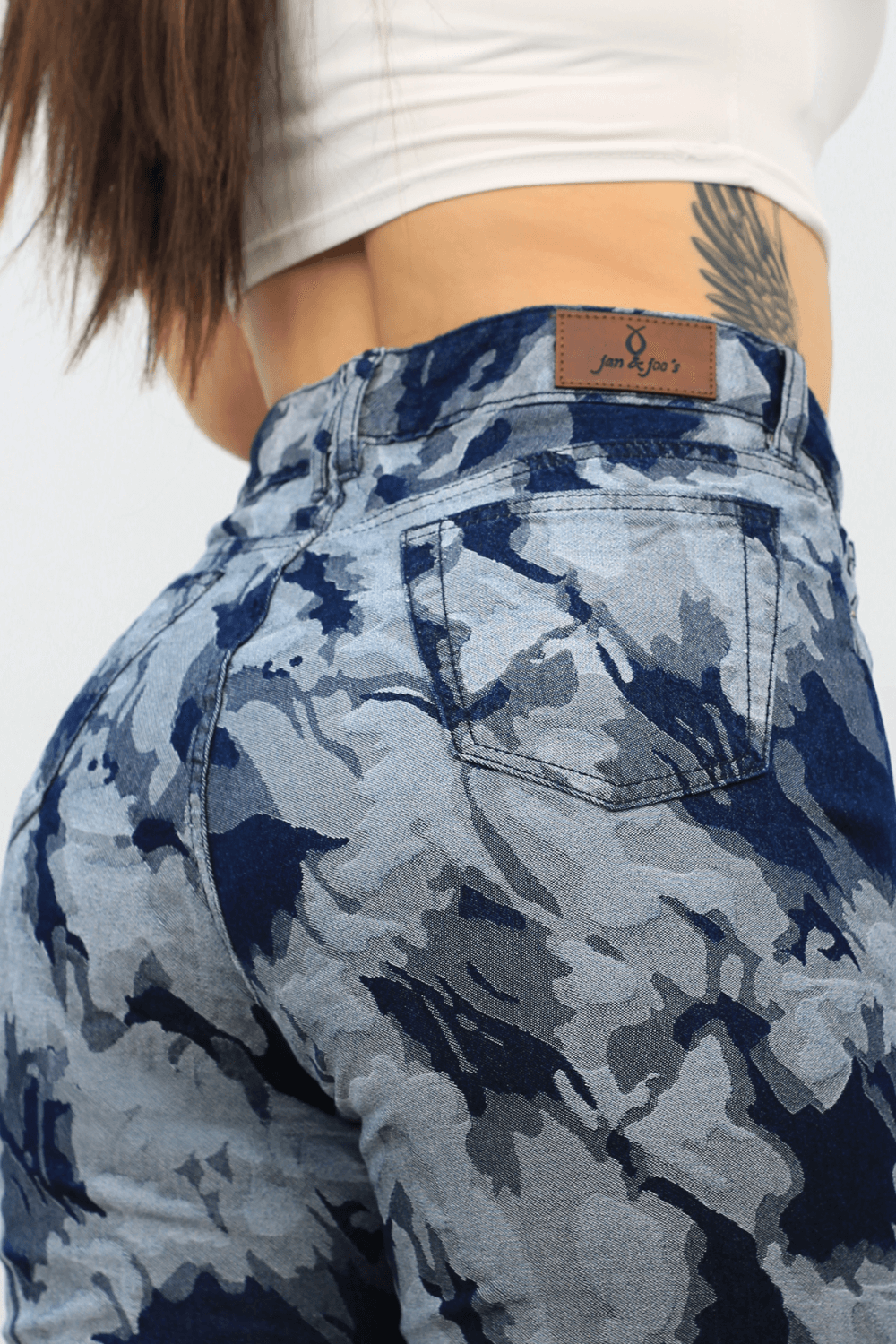 JEAN BOYFRIEND CAMUFLADO 1 BOTON TIRO ALTO REF - 7385
