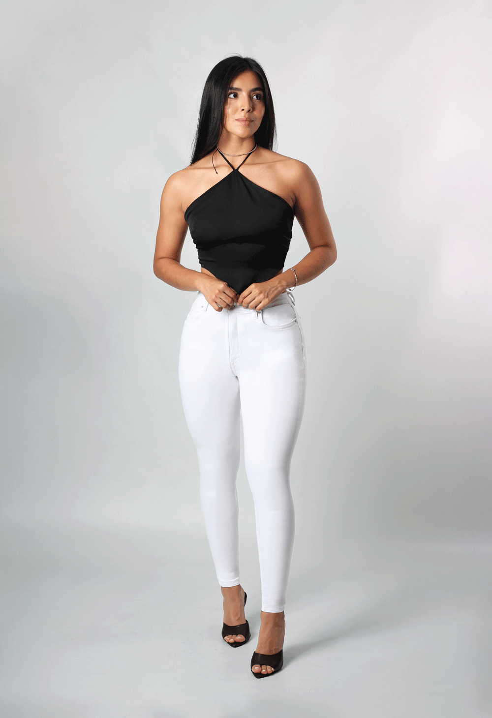 JEANS CLÁSICO SKINNY BLANCO 1 BOTON TIRO ALTO REF-2096