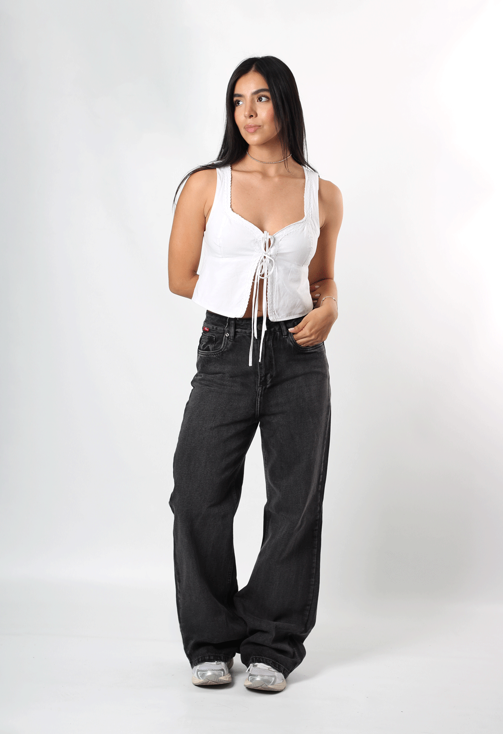 JEANS WIDE LEG NEGRO 1 BOTON TIRO ALTO REF-7397
