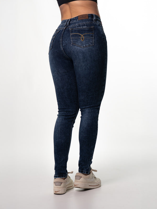 JEAN CLASICO OSCURO 1 BOTON TIRO ALTO REF-7406