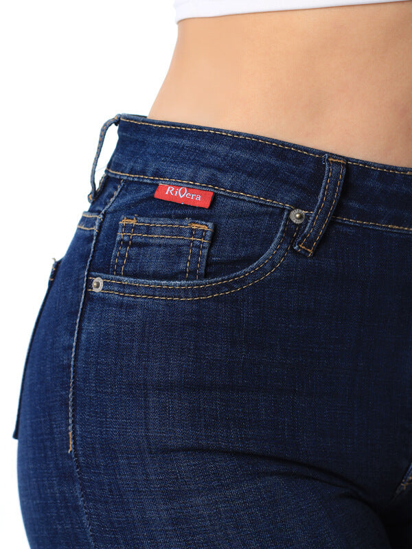 JEAN BOTA RECTA OSCURO 1 BOTON TIRO ALTO REF 7417