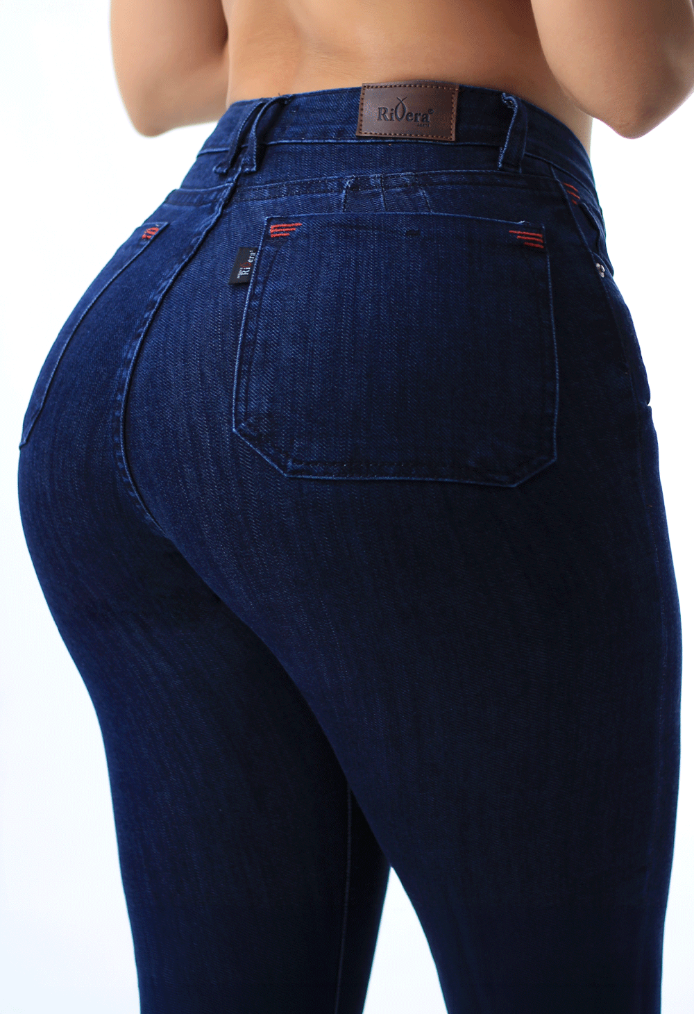 JEANS CLÁSICO 1 BOTON TIRO ALTO REF-7427
