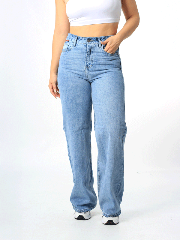 JEANS WIDE LEG TONO CLARO 1 BOTON TIRO ALTO REF-7398